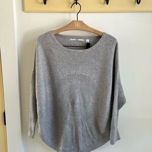 ONLY Light Grey Ribbed Circular-Pattern Crew Sweater